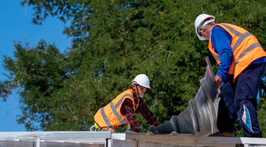 Professional residential roofers in Crimora, VA